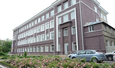 В Харькове продолжают ремонтировать школы