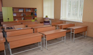 В Харькове продолжают ремонтировать школы