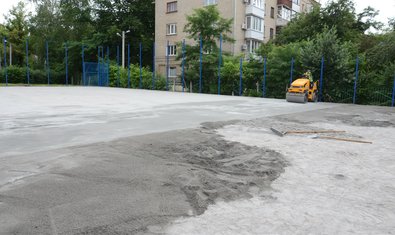 В Харькове продолжают ремонтировать школы